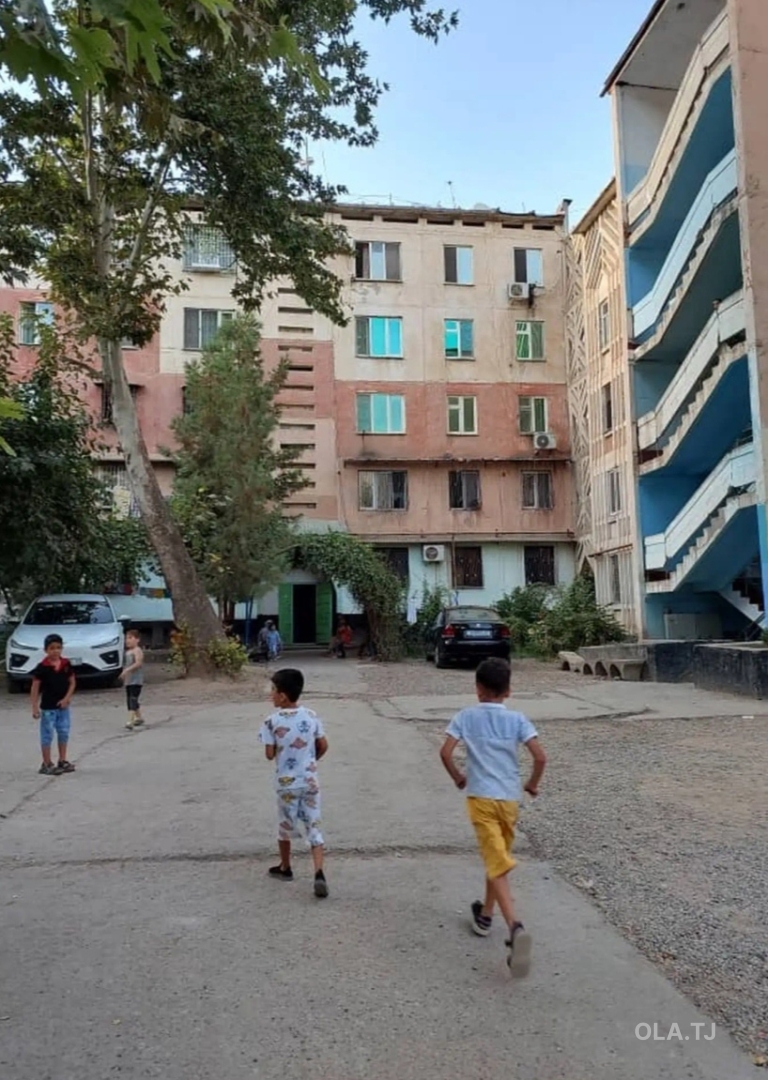 5 комнатная квартира, 5 этаж, 100 м²