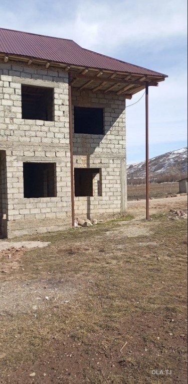 Дом (хавли), 5 комнат, 2 эт