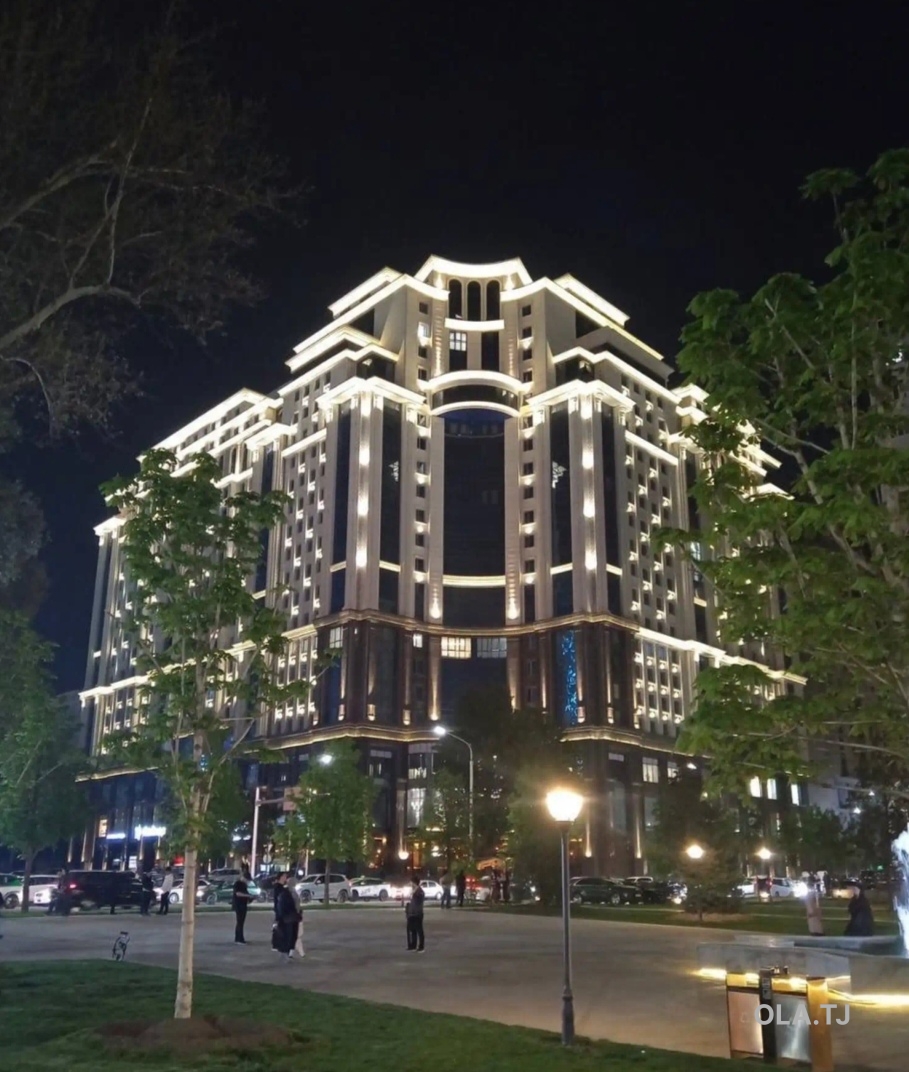 3 комнатная квартира, 5 этаж, 135 м²