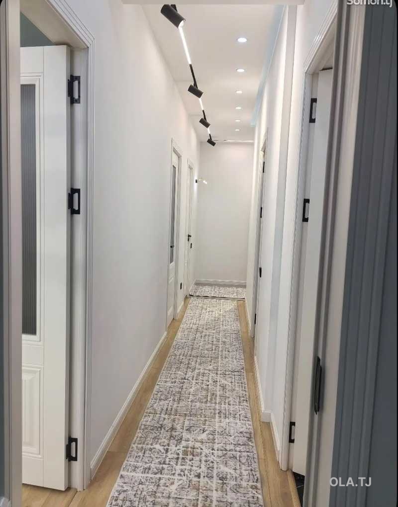 3 комнатная квартира, 15 этаж, 80 м²