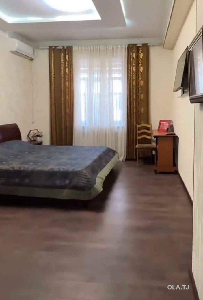 5 комнатная квартира, 12 этаж, 222 м²