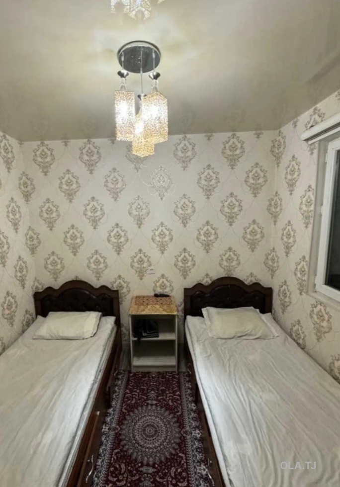 6 комнатная квартира, 3 этаж,