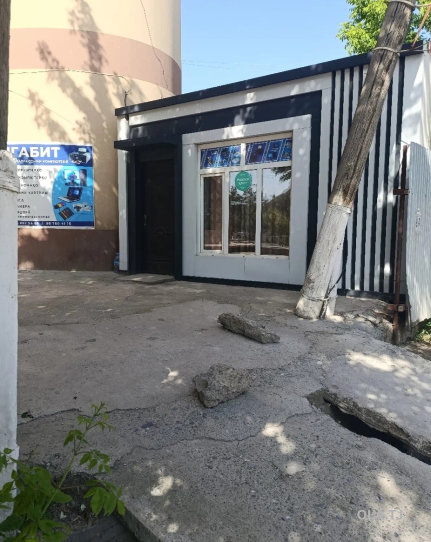 Офис в аренду, В административном здании, 11 м²