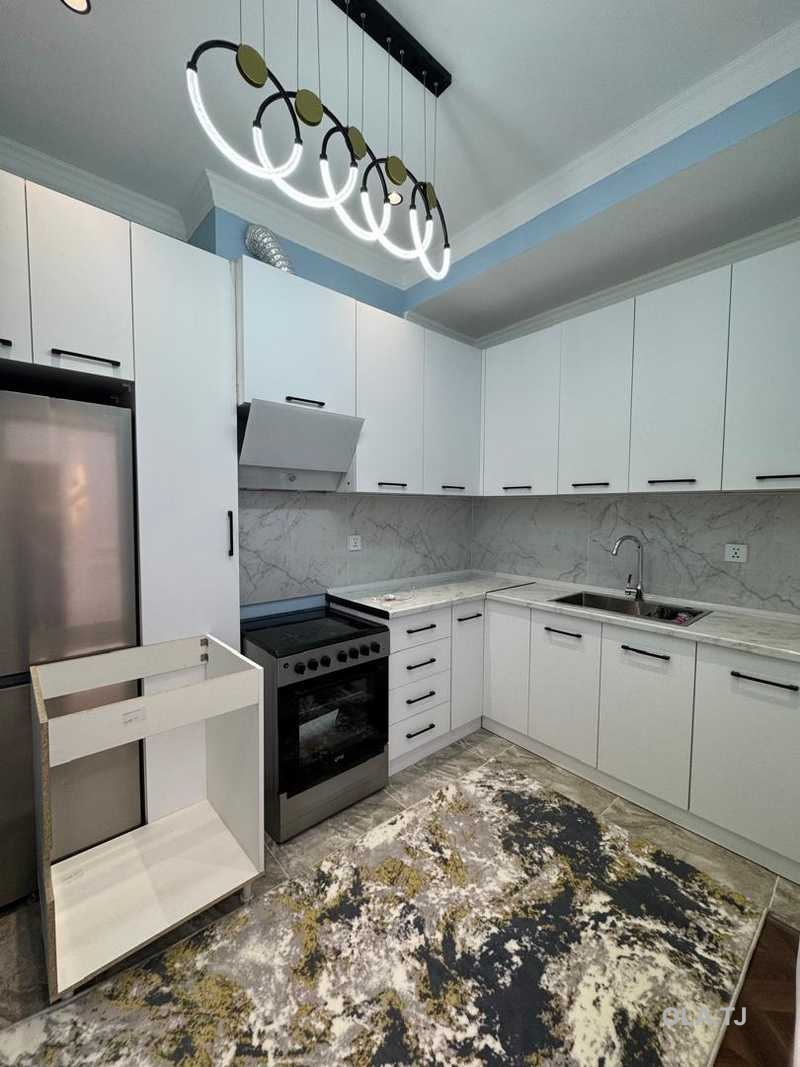 3 комнатная квартира, 10 этаж, 73 м²