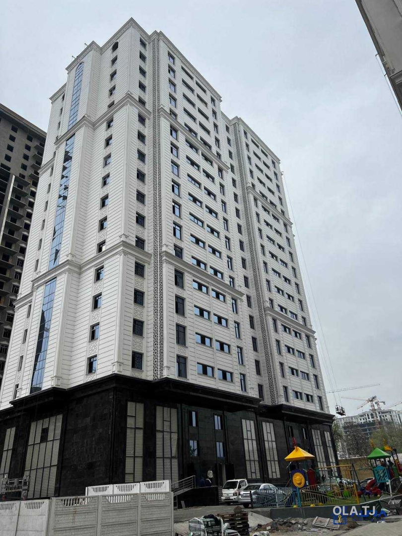 2 комнатная квартира, 18 этаж, 52.7 м²