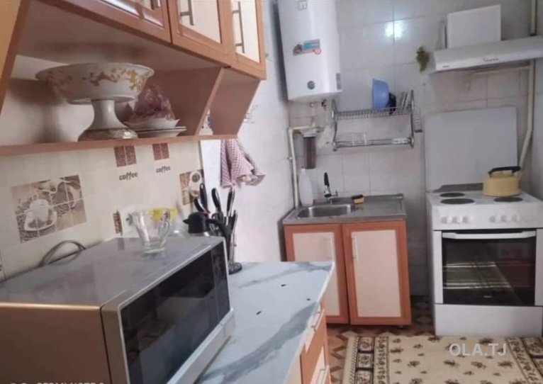 3 комнатная квартира, 2 этаж, 86 м²