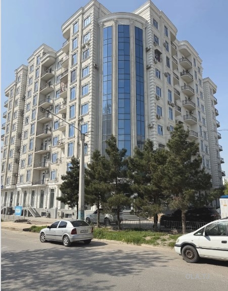 Офис на продажу, В жилом доме, 85 м²