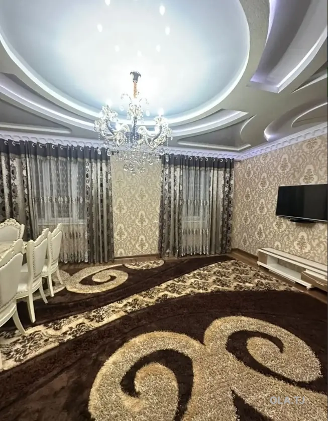 3 комнатная квартира,  этаж, 100 м²