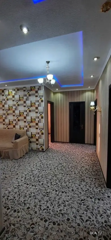 3 комнатная квартира, 2 этаж, 100м²