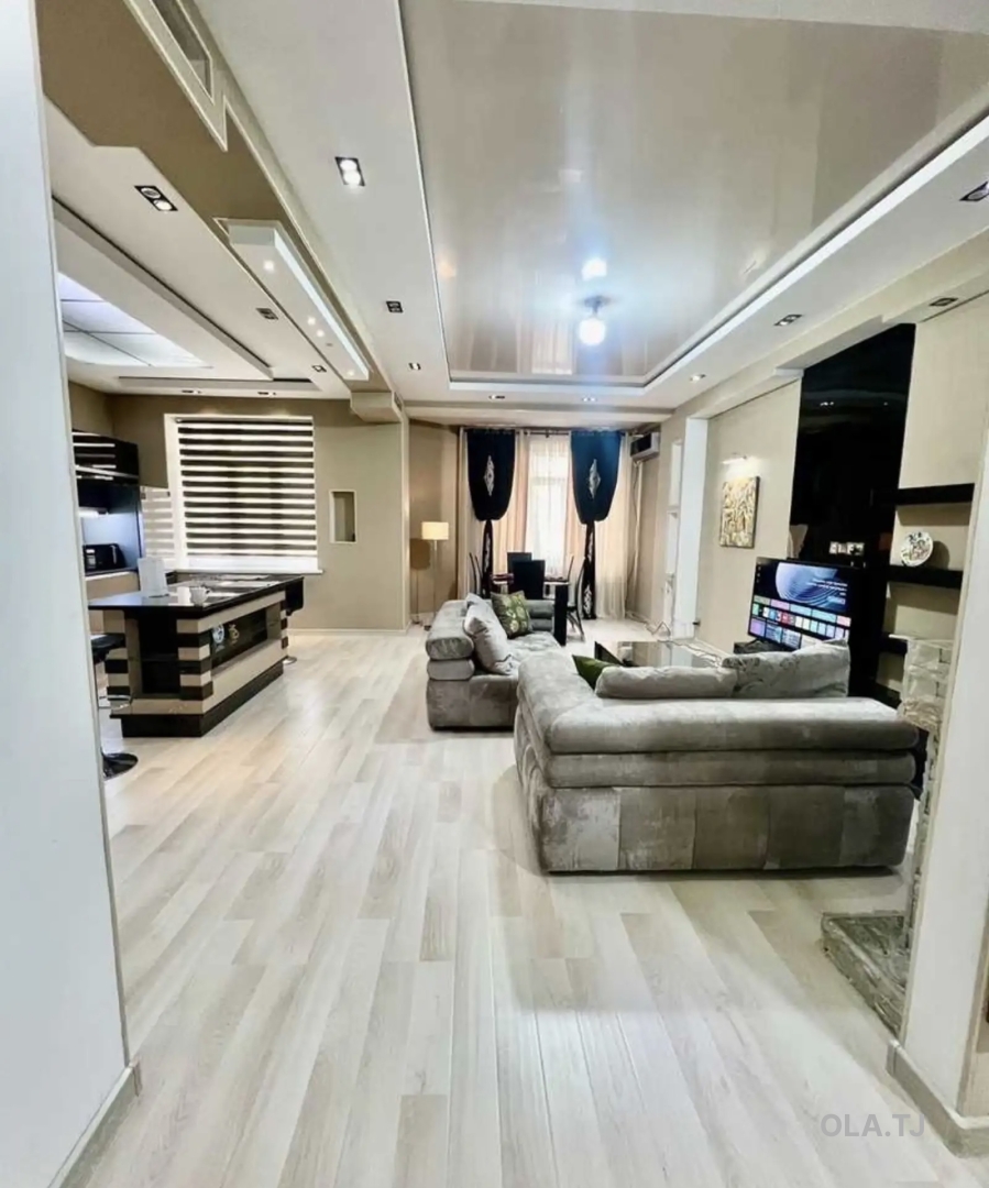 3 комнатная квартира, 8 этаж, 116 м²