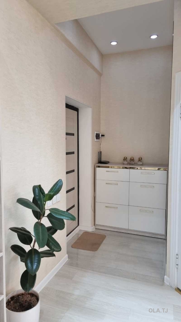 2 комнатная квартира, 16 этаж, 67 м²