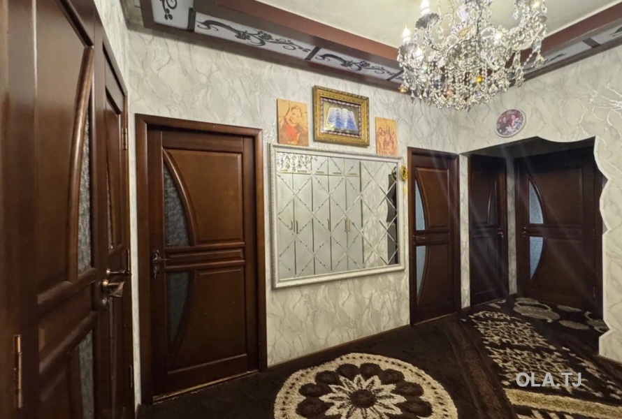 4 комнатная квартира, 3, 90 м²
