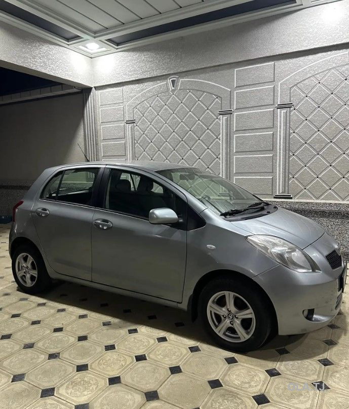Toyota Yaris,  2009