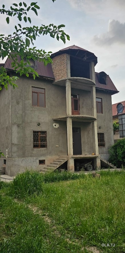 Дом (хавли), 8 комнат, 3 эт