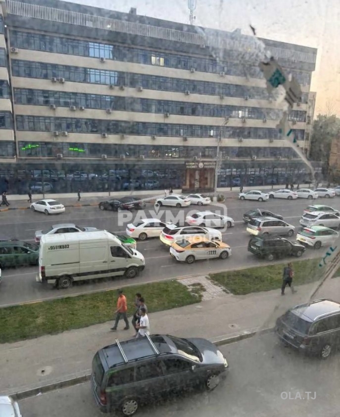 Помещение под свободное назначение, 400м²