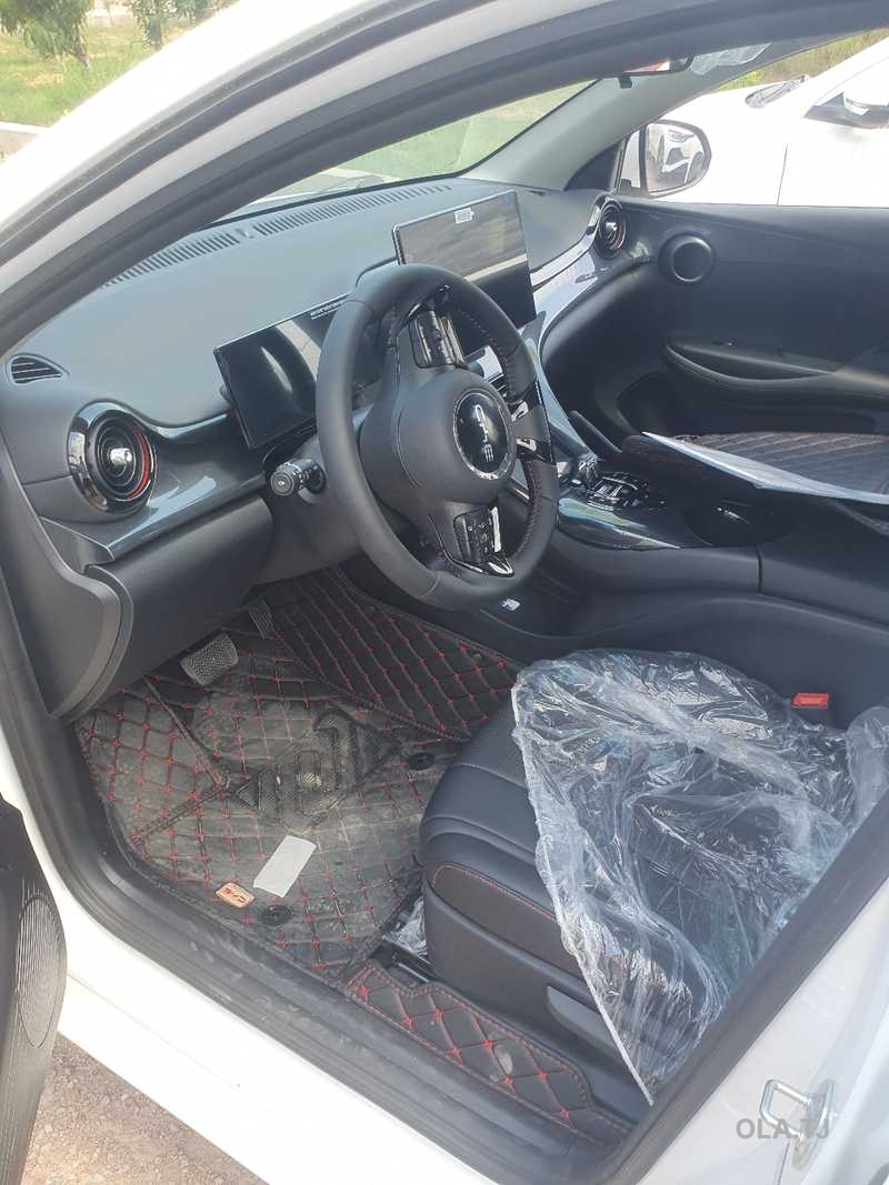 BYD E2,  2025
