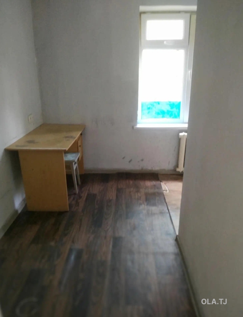 Комната в 2 комнатной квартире, 3/,