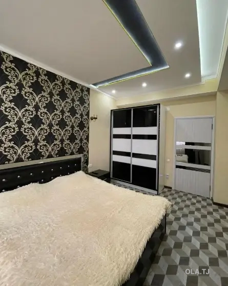 5 комнатная квартира, 7 этаж, 145 м²