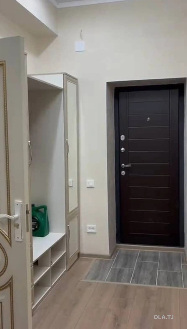 4 комнатная квартира, 4, 115 м²