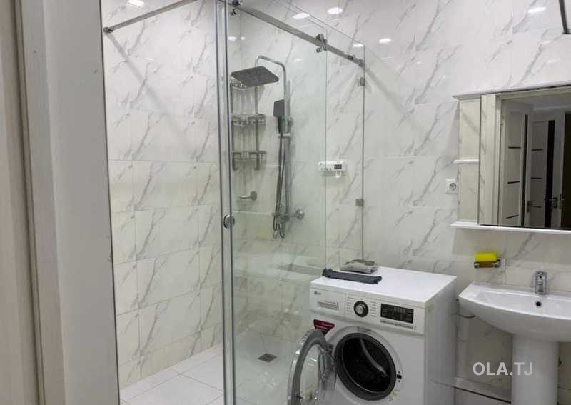 2 комнатная квартира, 12 этаж, 77 м²