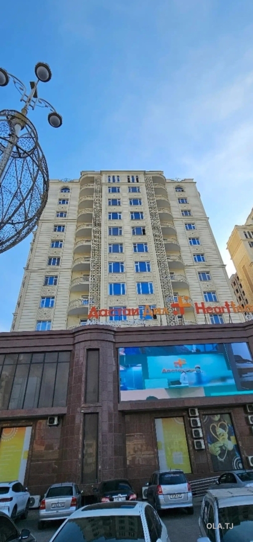 3 комнатная квартира, 12 этаж, 152 м²