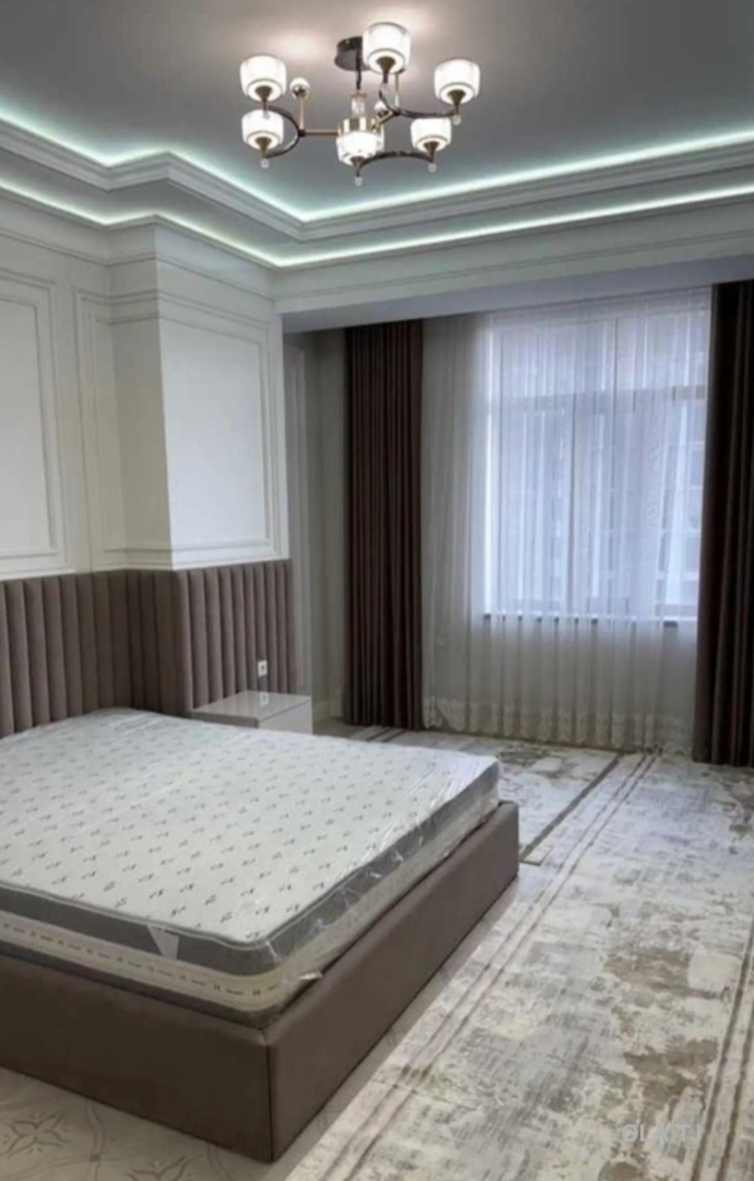 6 комнатная квартира, 5 этаж, 255 м²