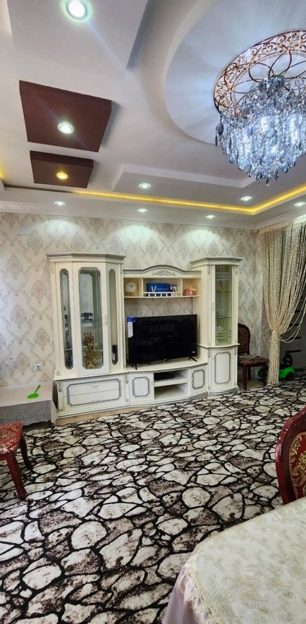 Дом (хавли), 9 комнат, 2 эт
