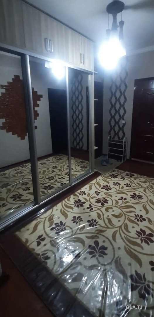 3 комнатная квартира, 8 этаж, 80 м²