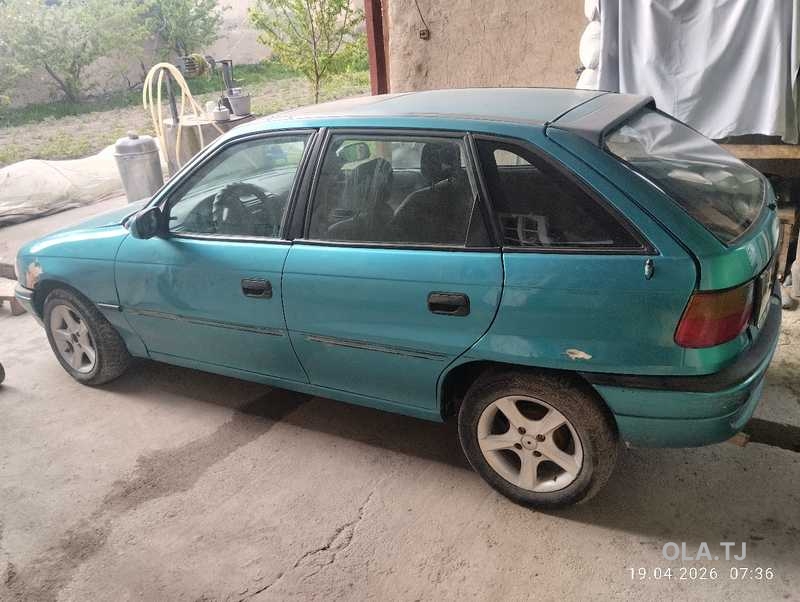 Opel Astra F,  1996