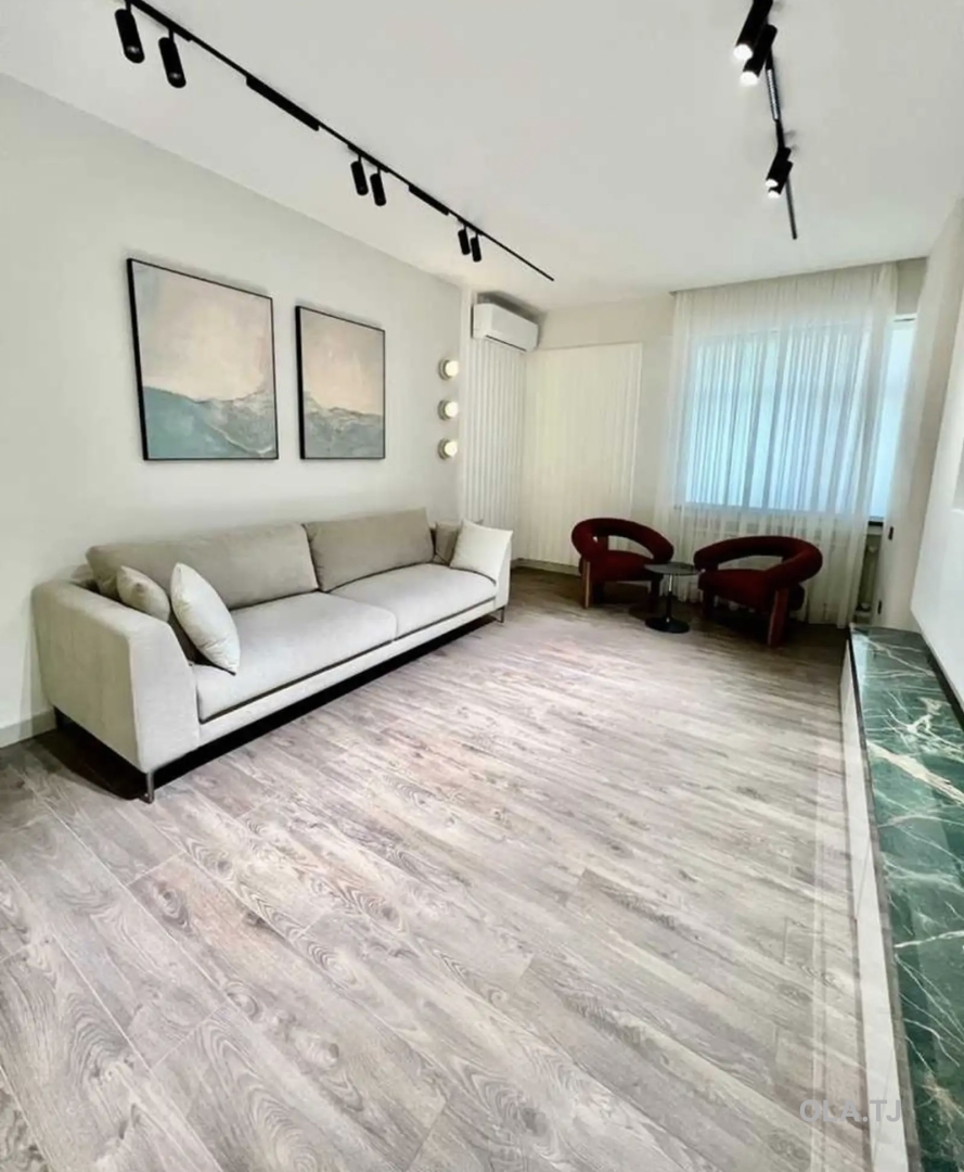 3 комнатная квартира, 6 этаж, 150 м²