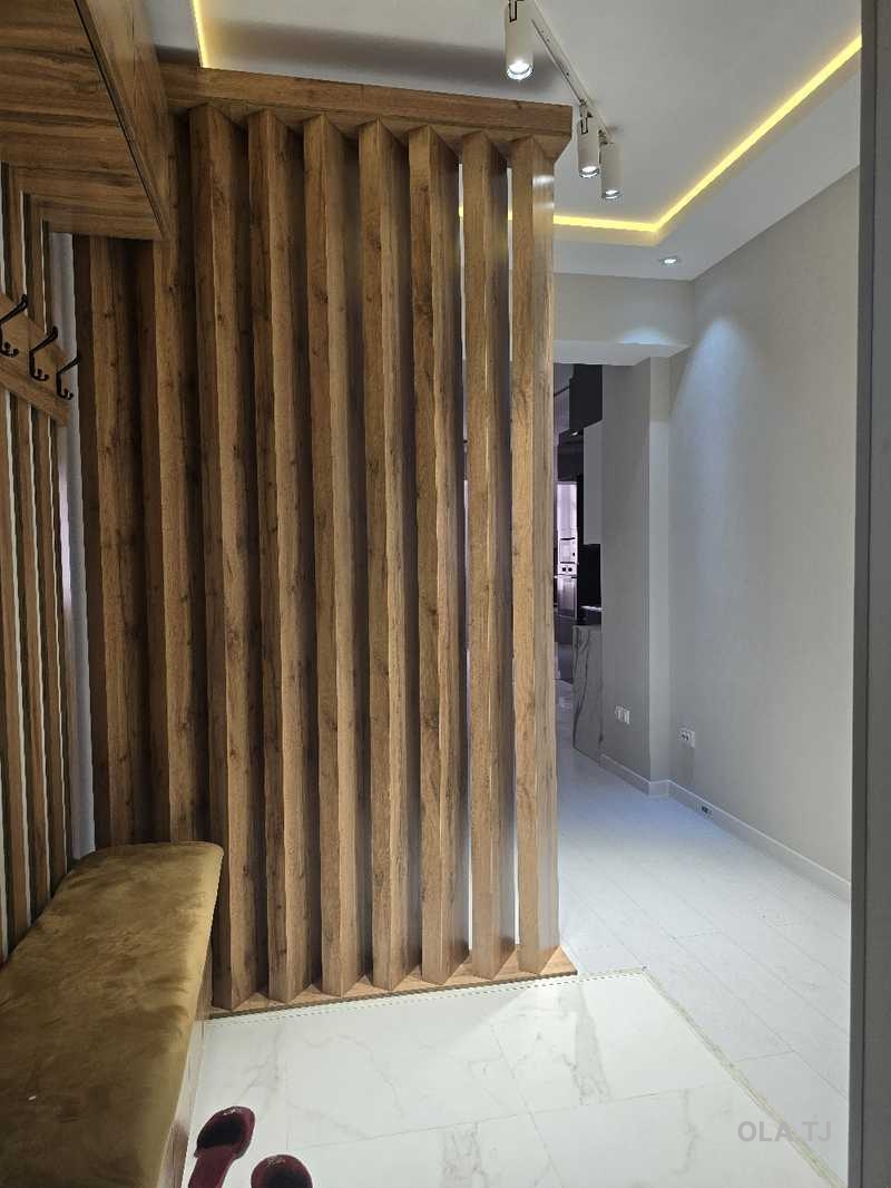 2 комнатная квартира, 9 этаж, 80 м²