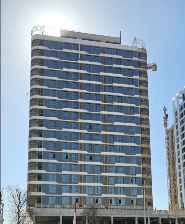 4 комнатная квартира, 11, 153 м²