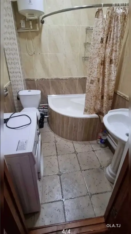 2 комнатная квартира,  этаж,