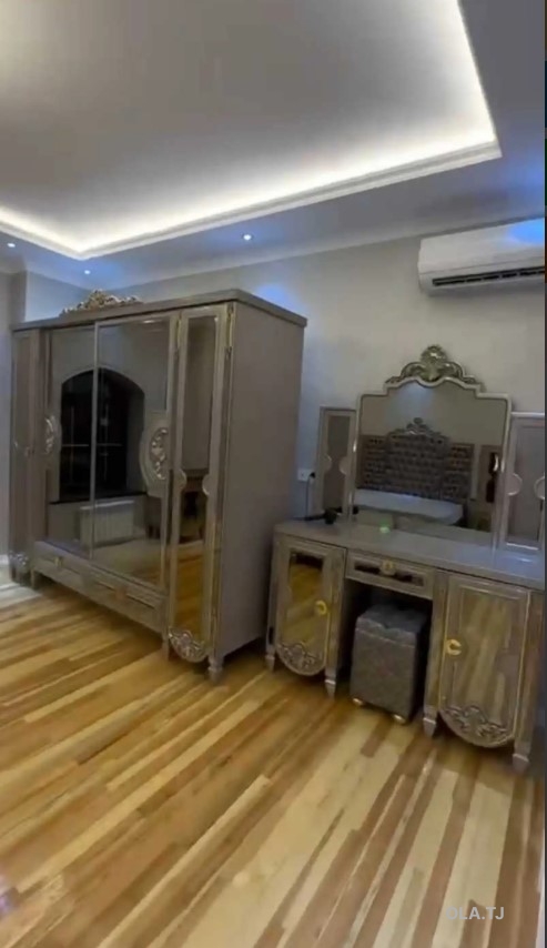 Дом (хавли), 8 комнат,