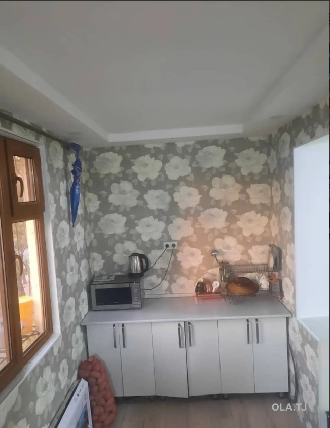 3 комнатная квартира, 4 этаж, 70 м²