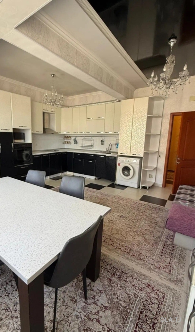 5 комнатная квартира, 7 этаж, 161 м²