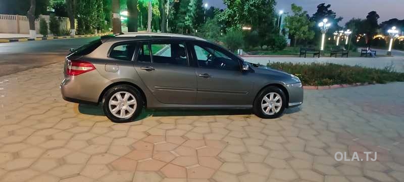 Renault Laguna,  2009