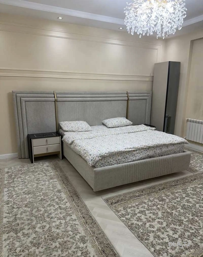 5 комнатная квартира, 4 этаж, 220 м²