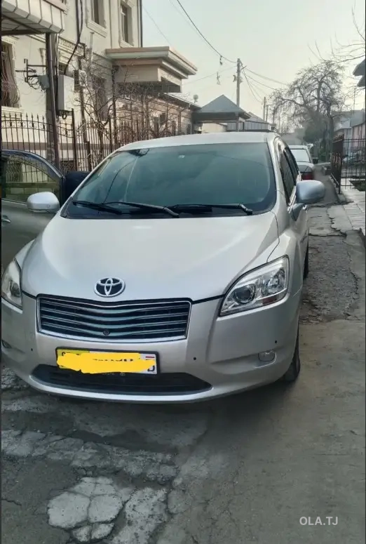 Toyota Mark X Zio,  2009