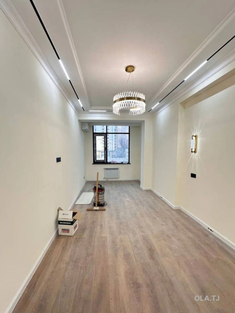 5 комнатная квартира, 3 этаж, 170 м²