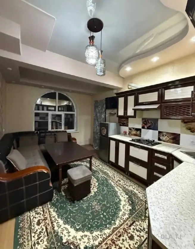 3 комнатная квартира, 5 этаж, 70 м²