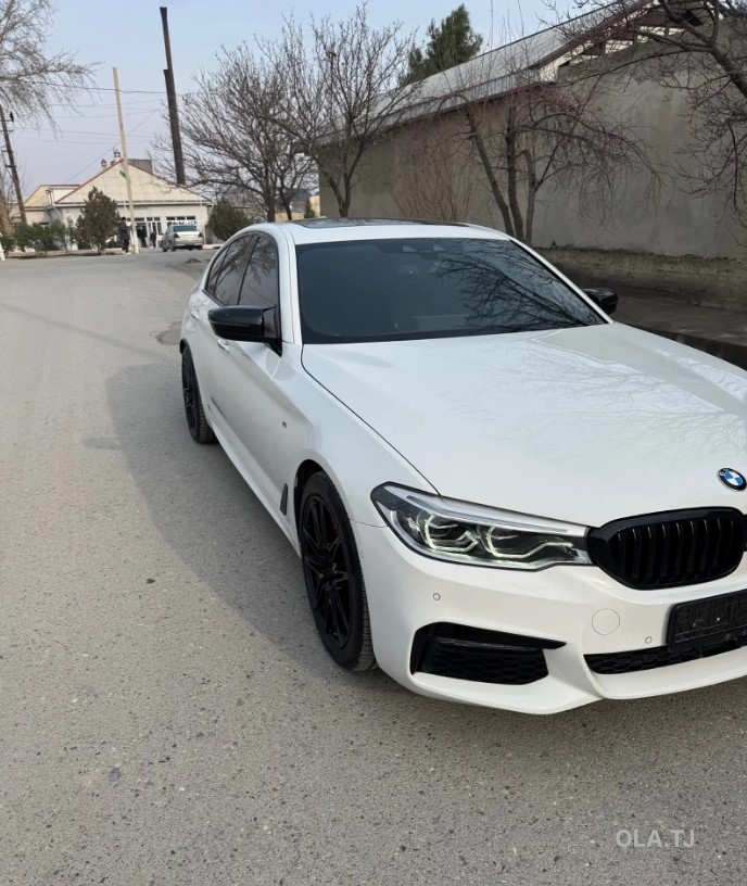 BMW 5 серия,  2018