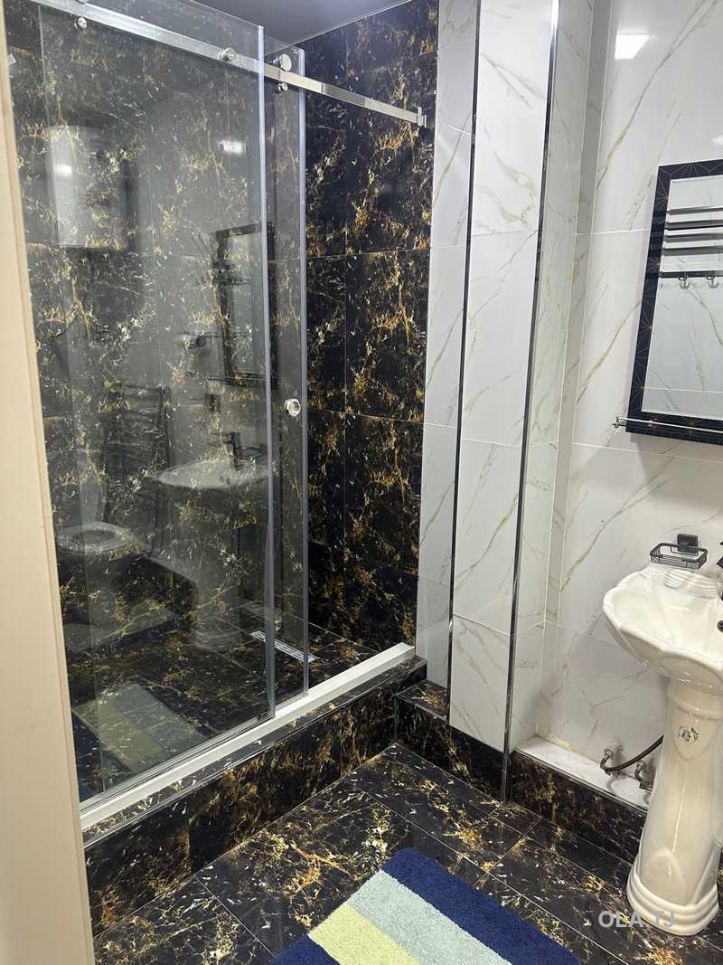 2 комнатная квартира, 21 этаж, 98 м²