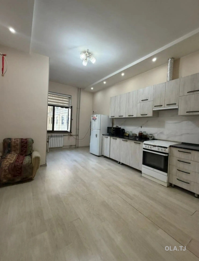2 комнатная квартира, 10 этаж, 60 м²