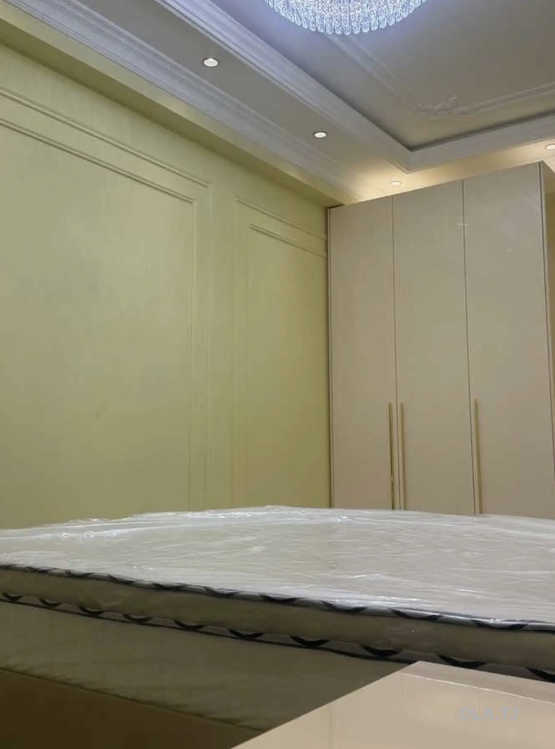 2 комнатная квартира, 5 этаж, 90 м²