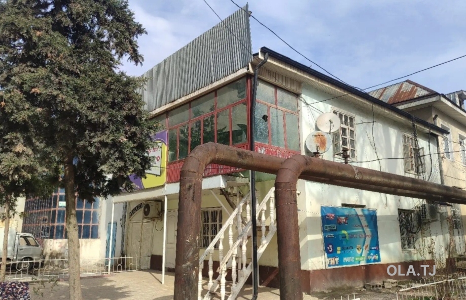 Помещение под магазин / салон, 111м², Вахдат