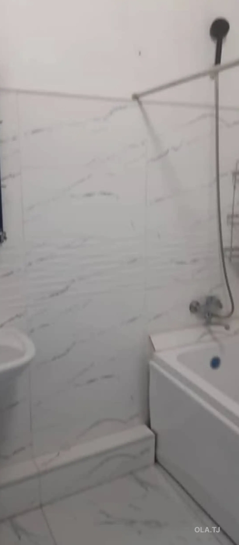 2 комнатная квартира, 2 этаж, 70 м²