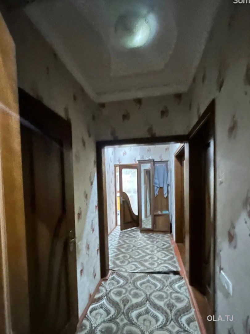 Комната в 4 комнатной квартире, 1/,