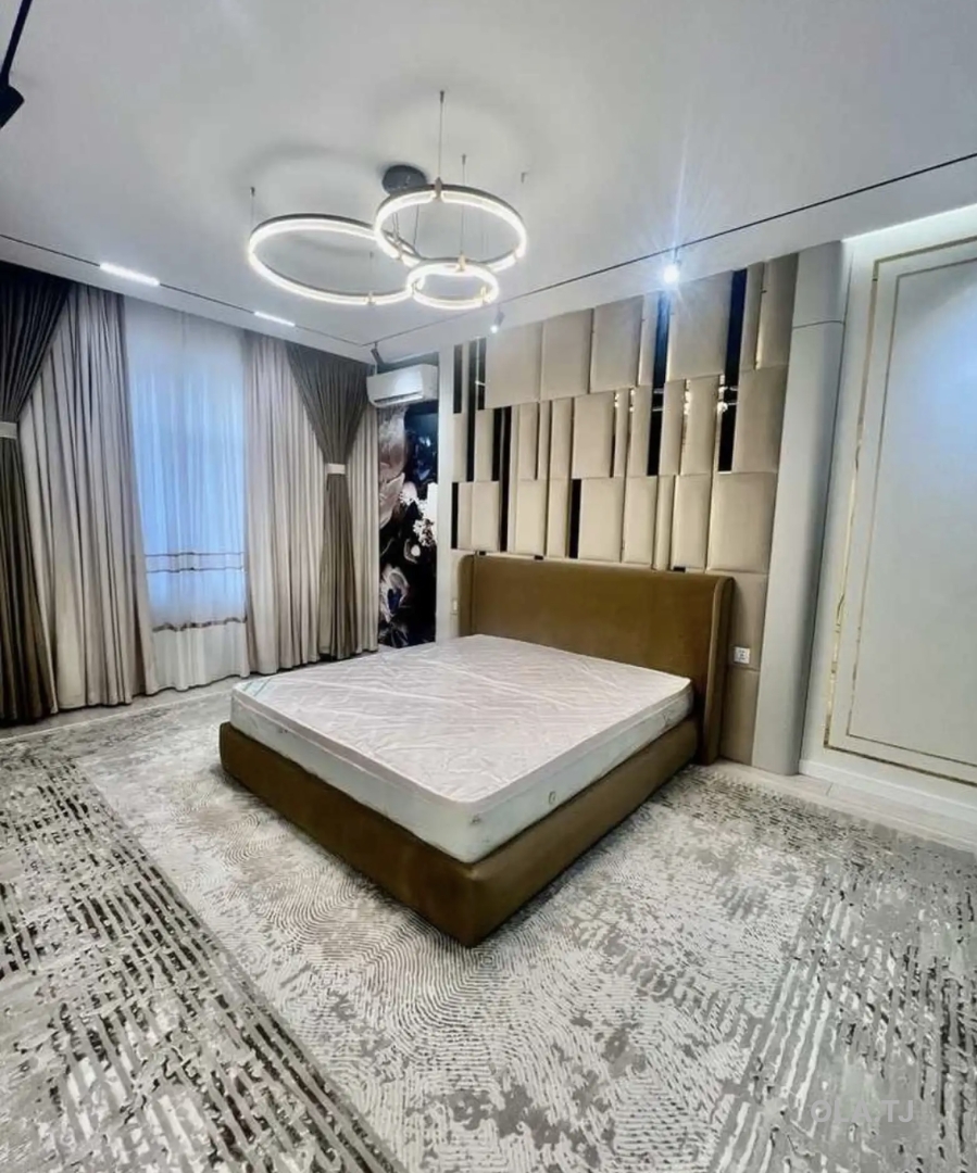 3 комнатная квартира, 4 этаж, 120 м²
