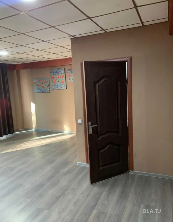 Офис в аренду, В бизнес-центре, 36 м²